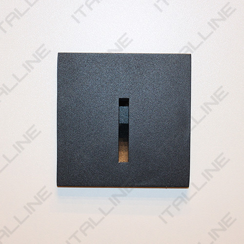 Светильник для ступеней ITALLINE DL 3020 BLACK встраиваемый светильник italline sac021d