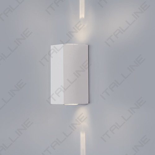 Светильник настенный ITALLINE IT01-A150/2 WHITE