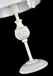 Настольная лампа Maytoni ARM033-11-BL