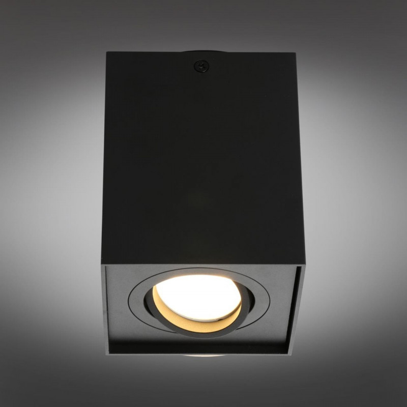Накладной светильник Omnilux OML-101119-01