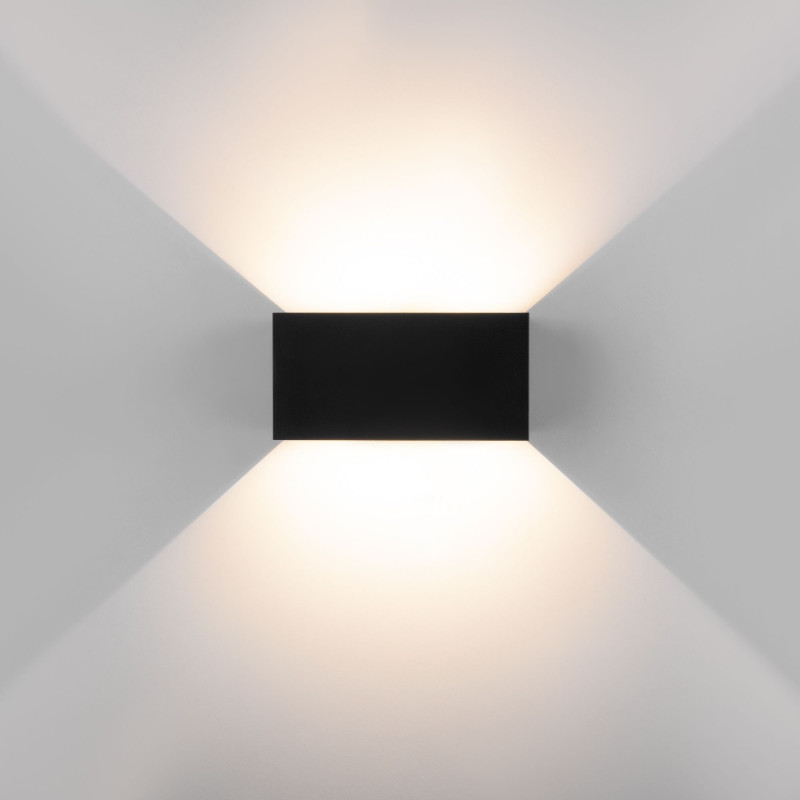 Светильник настенный Elektrostandard WINNER DOUBLE LED черный (35137/W)