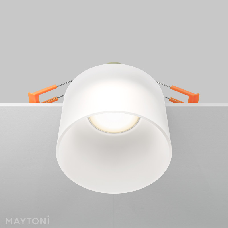 Встраиваемый светильник Maytoni Technical DL047-01W