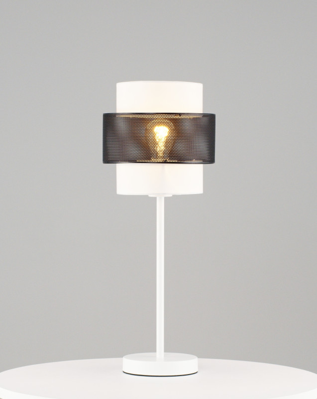 Настольная лампа Moderli V10487-1T