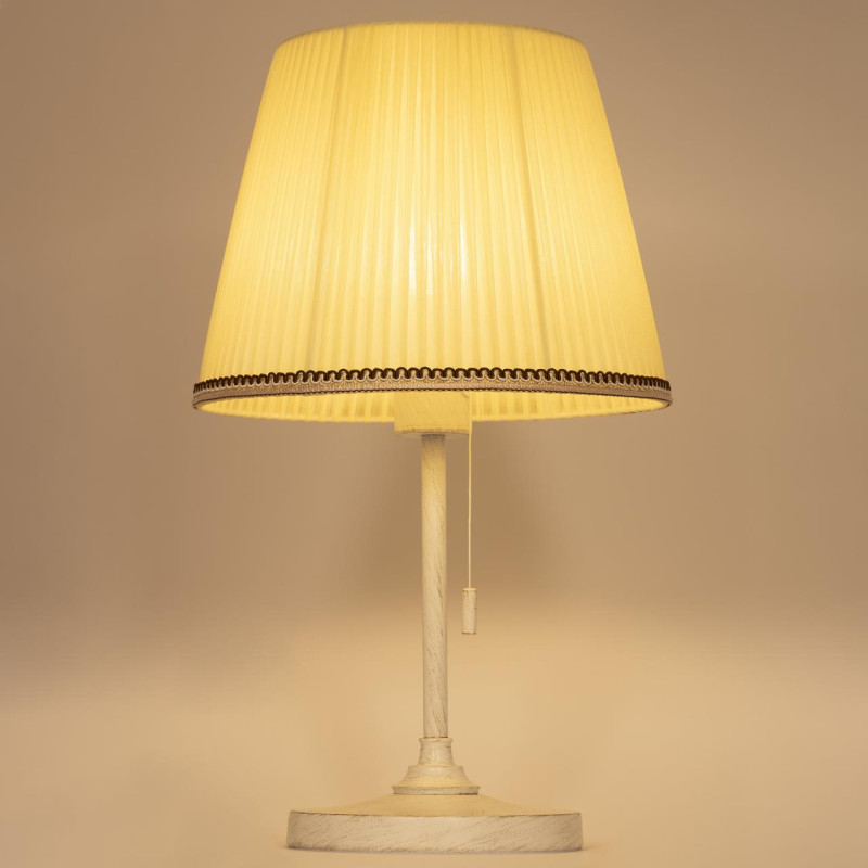 Настольная лампа Citilux CL402723