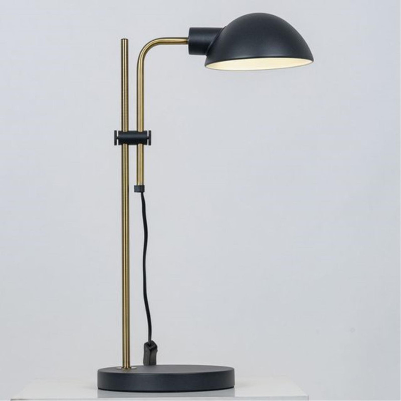 Настольная лампа ARTE Lamp A7055LT-1BK