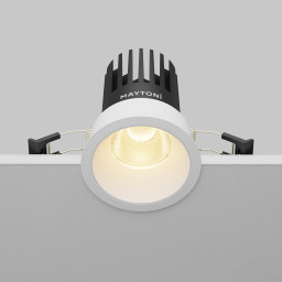 Встраиваемый светильник Maytoni DL117-15W-2.7K-W
