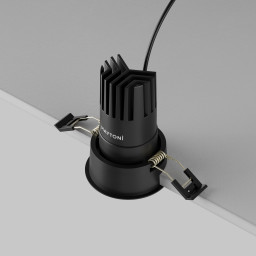 Встраиваемый светильник Maytoni DL116-10W-4K-B