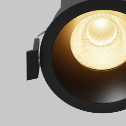 Встраиваемый светильник Maytoni DL117-15W-2.7K-B
