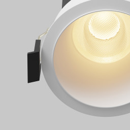 Встраиваемый светильник Maytoni DL118-15W-2.7K-W