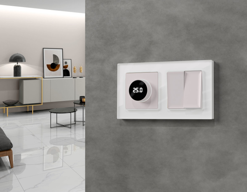 Розетка Ambrella Volt MA205810 6910₽