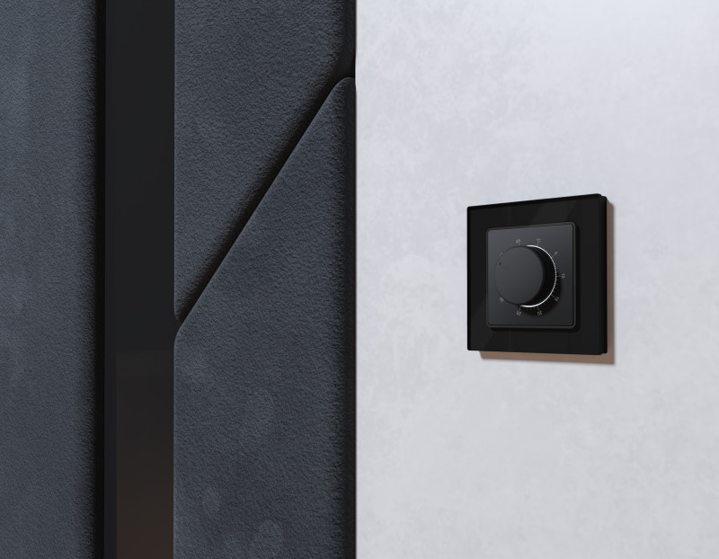 Розетка Ambrella Volt MA805710 6200₽