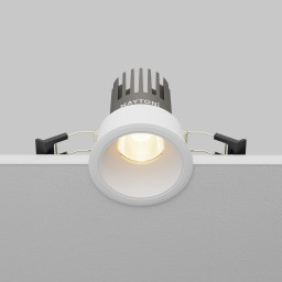 Встраиваемый светильник Maytoni DL115-10W-3K-W