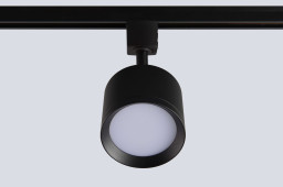 Светильник на шине Crystal Lux CLT 0.31 020 BK