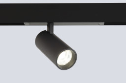 Светильник на шине Crystal Lux CLT 0.35 003 18W BL 4000K