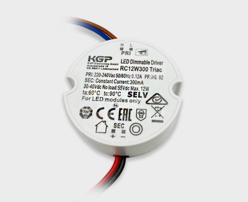 Блок питания ITALLINE IT09-9065 dimm 1900₽