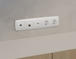 Розетка Ambrella Volt MO112005