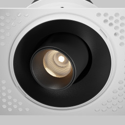 Встраиваемый светильник Maytoni DL127-8W3K-TRS-B