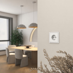 Розетка Denkirs DK-S01SK-WH